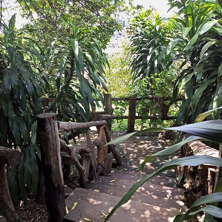 Apartamento Familyhouse & Trekking Banlung Exterior foto