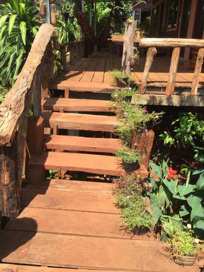 Apartamento Familyhouse & Trekking Banlung Exterior foto