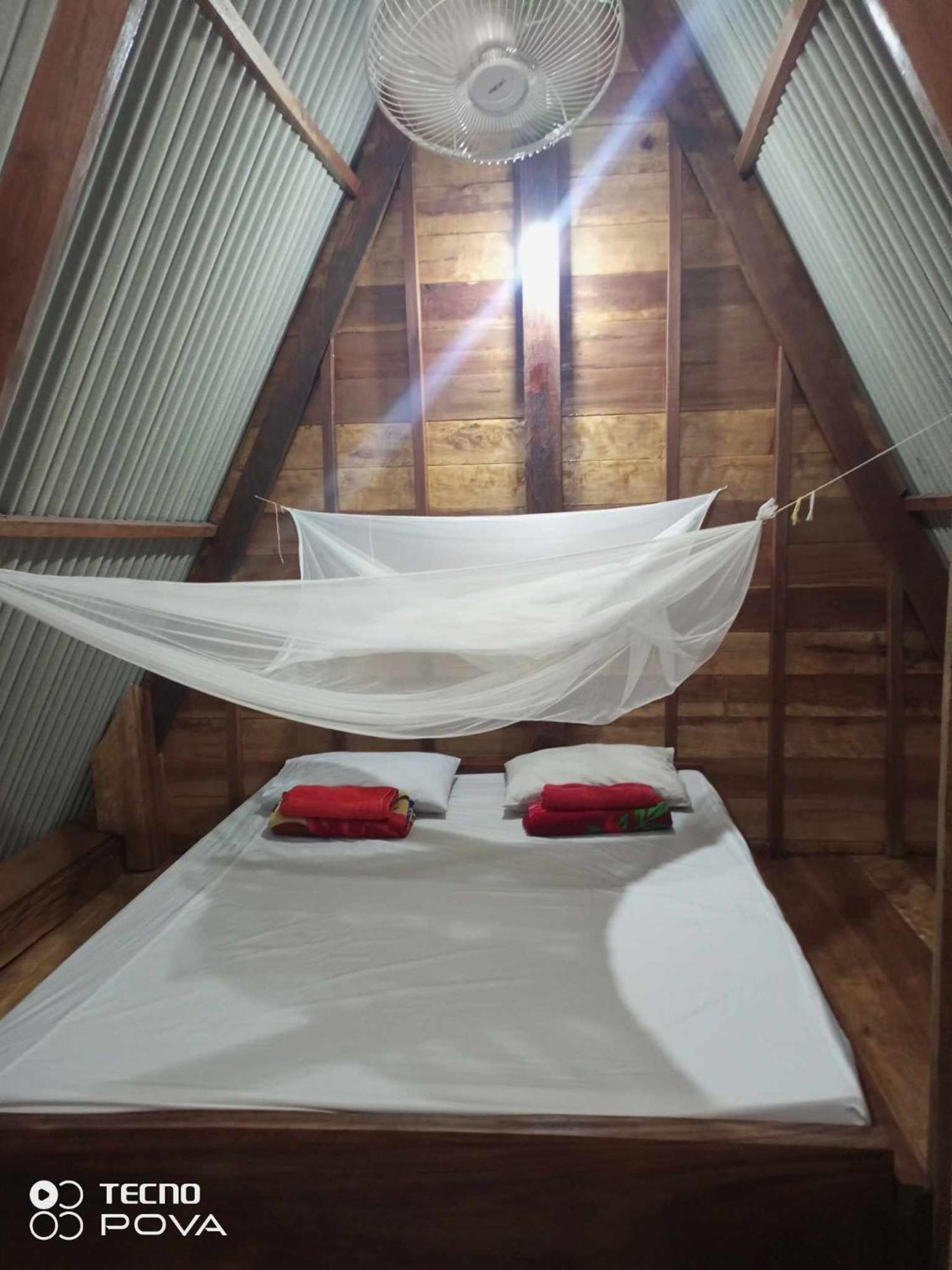 Apartamento Familyhouse & Trekking Banlung Exterior foto