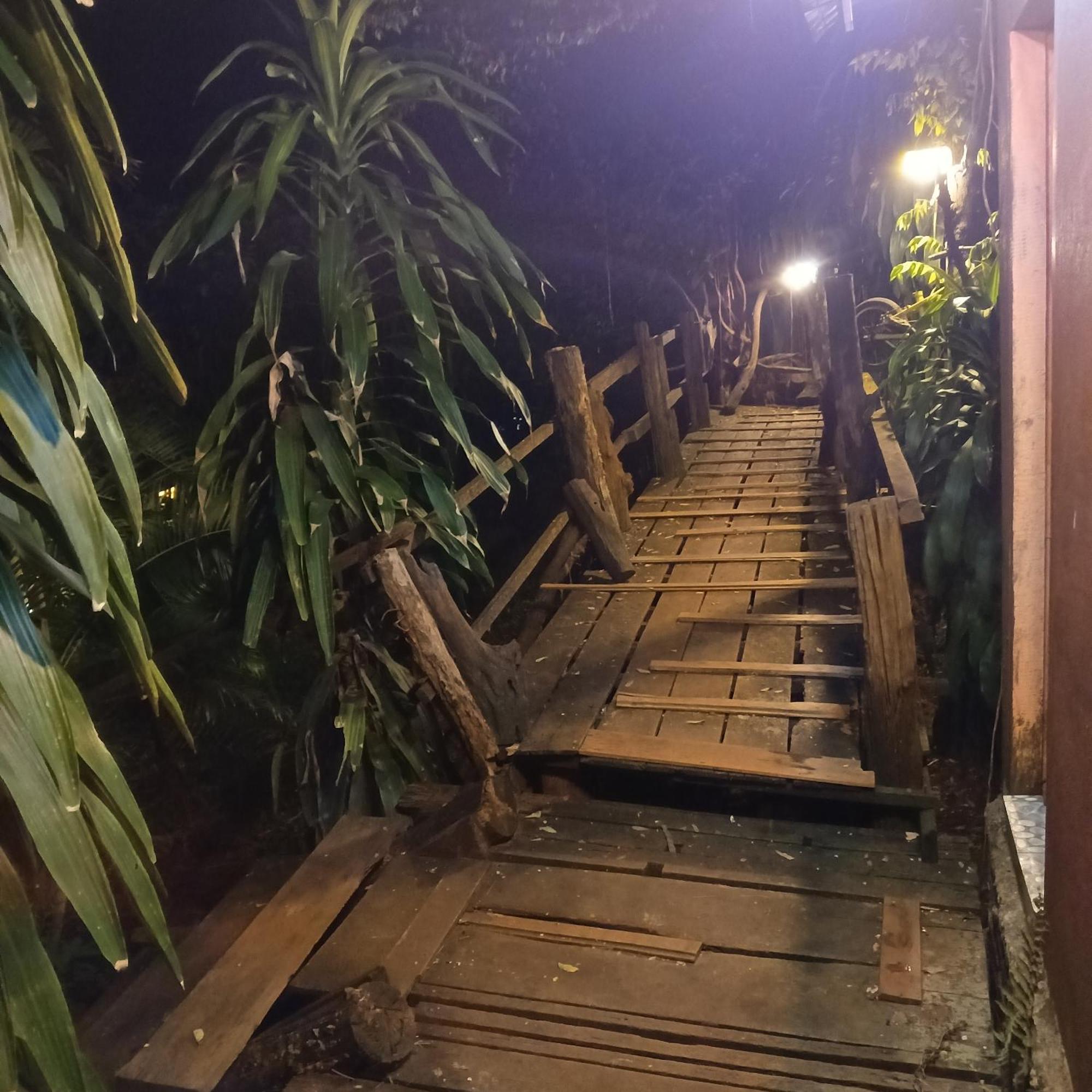 Apartamento Familyhouse & Trekking Banlung Habitación foto