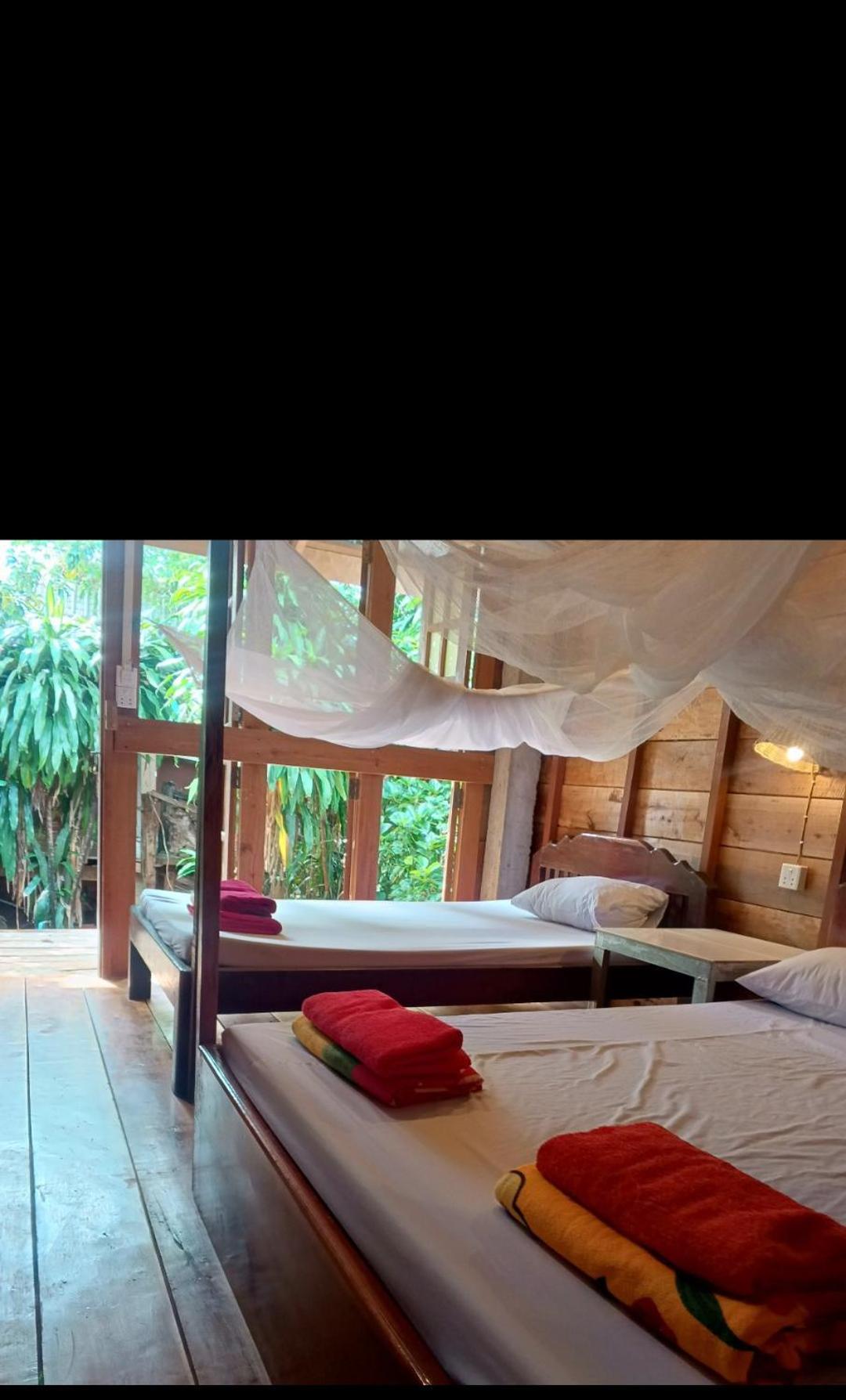 Apartamento Familyhouse & Trekking Banlung Exterior foto