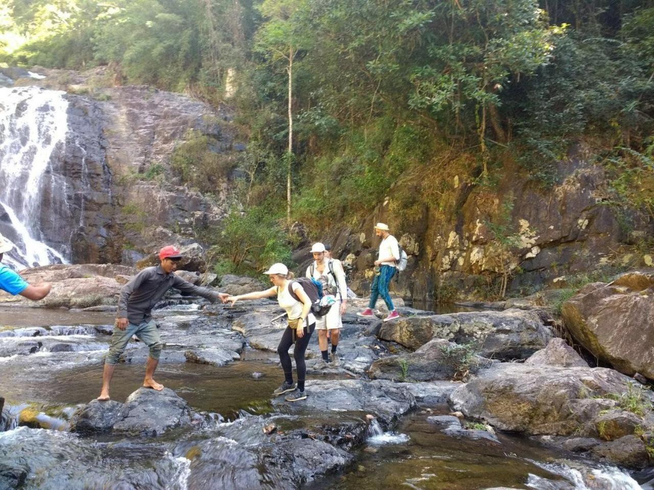 Apartamento Familyhouse & Trekking Banlung Exterior foto