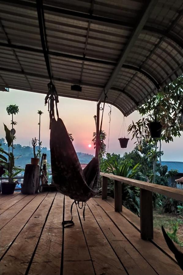 Apartamento Familyhouse & Trekking Banlung Exterior foto